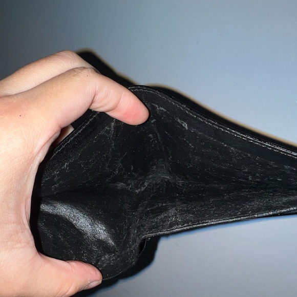 Mario Valentino Wallet - Picture 5 of 5